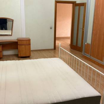 Сдается Многокомнатная квартира, 160 м²
