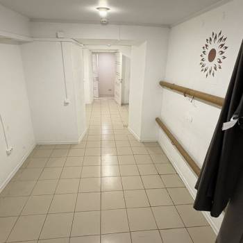 Продается Нежилое помещение, 131 м²