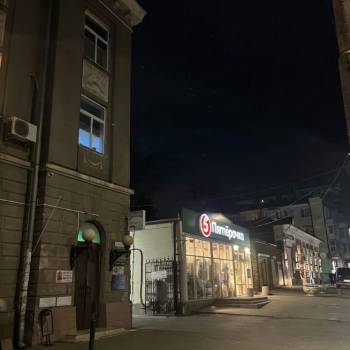Продается Нежилое помещение, 2000 м²