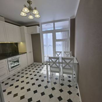 Сдается 1-комнатная квартира, 43 м²