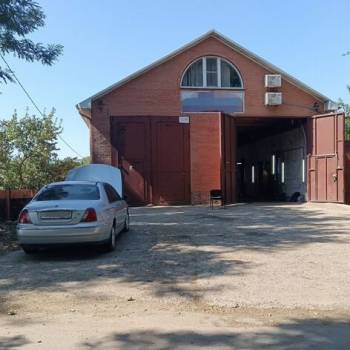 Сдается Нежилое помещение, 390 м²
