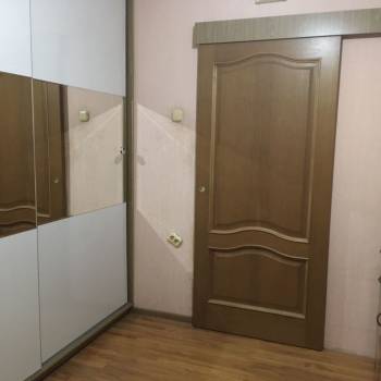 Продается Многокомнатная квартира, 60,5 м²