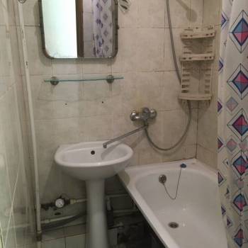Продается Многокомнатная квартира, 60,5 м²