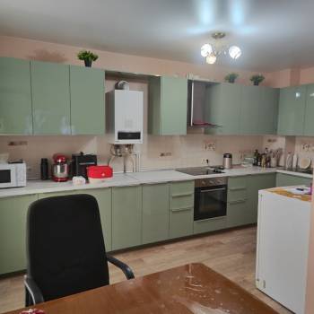Продается 3-х комнатная квартира, 77 м²
