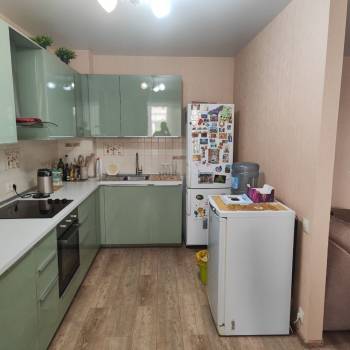 Продается 3-х комнатная квартира, 77 м²