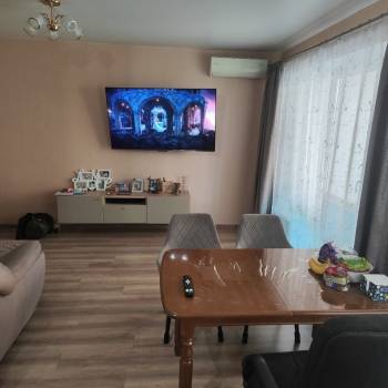 Продается 3-х комнатная квартира, 77 м²