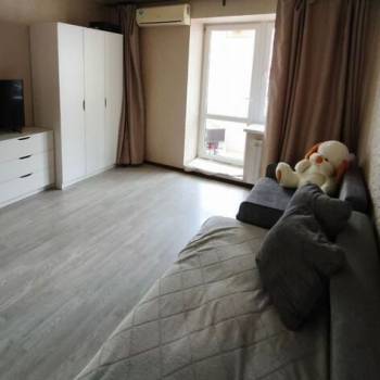 Продается 1-комнатная квартира, 41 м²
