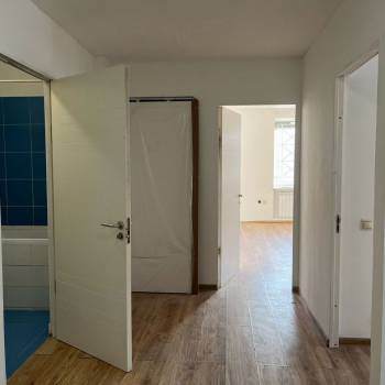 Продается Нежилое помещение, 80 м²