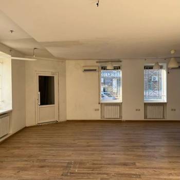 Продается Нежилое помещение, 80 м²