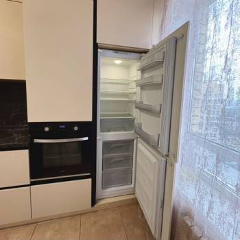 Сдается 2-х комнатная квартира, 58 м²