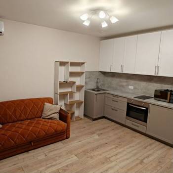 Продается 1-комнатная квартира, 28 м²