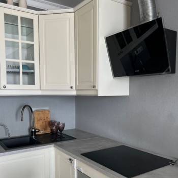 Продается 1-комнатная квартира, 43,7 м²