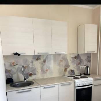 Сдается 1-комнатная квартира, 38 м²