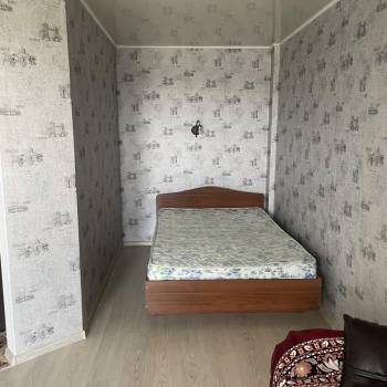 Сдается 1-комнатная квартира, 37 м²