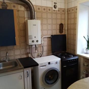 Сдается Многокомнатная квартира, 57 м²