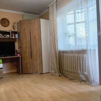 Продается 1-комнатная квартира, 36,8 м²