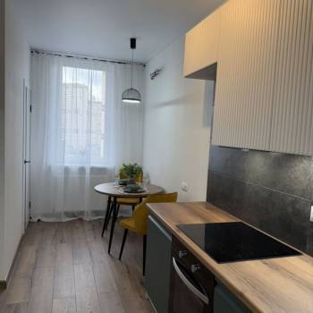 Продается 1-комнатная квартира, 30 м²