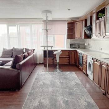 Сдается Многокомнатная квартира, 67 м²