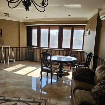 Сдается 1-комнатная квартира, 53,2 м²
