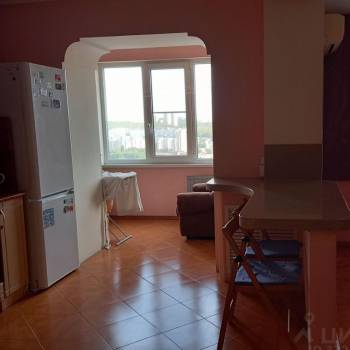 Сдается 1-комнатная квартира, 37 м²