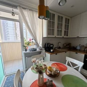Сдается Многокомнатная квартира, 80 м²