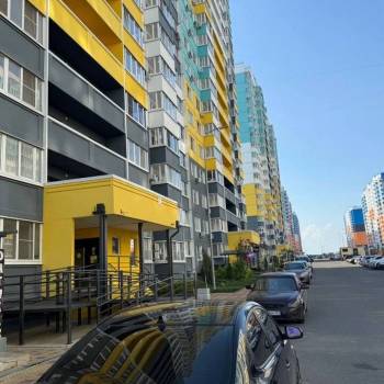 Продается 1-комнатная квартира, 26,7 м²