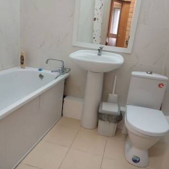 Продается 1-комнатная квартира, 35,9 м²