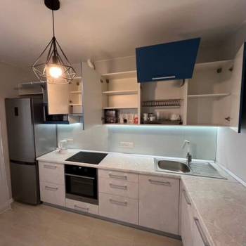 Продается 1-комнатная квартира, 36,6 м²