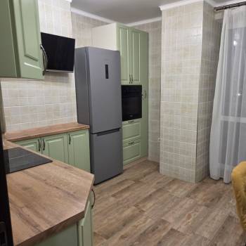 Сдается 2-х комнатная квартира, 60 м²