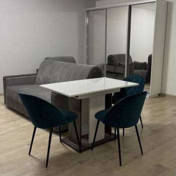 Сдается 1-комнатная квартира, 52 м²