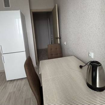 Сдается 1-комнатная квартира, 39,2 м²