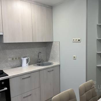 Сдается 1-комнатная квартира, 37 м²