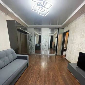 Сдается 2-х комнатная квартира, 60 м²