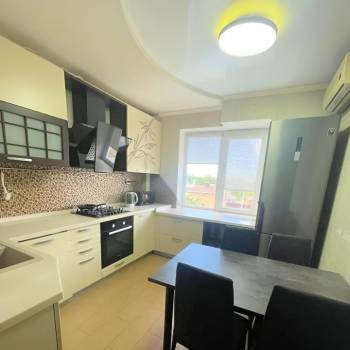 Сдается 2-х комнатная квартира, 60 м²