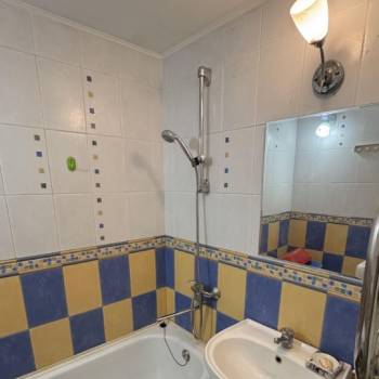 Сдается Многокомнатная квартира, 63 м²
