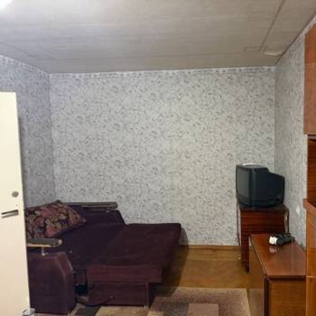 Сдается 1-комнатная квартира, 65 м²