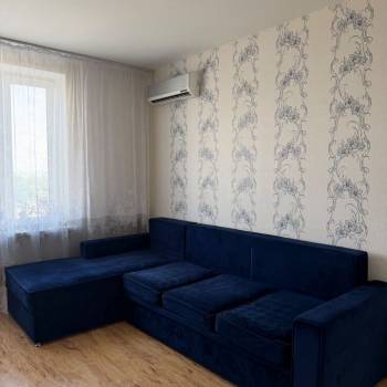 Сдается 2-х комнатная квартира, 65 м²