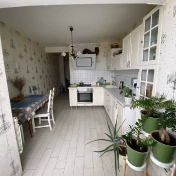 Продается 2-х комнатная квартира, 63 м²