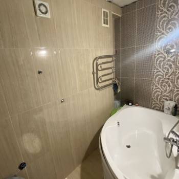 Продается 2-х комнатная квартира, 63 м²