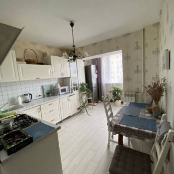 Продается 2-х комнатная квартира, 63 м²