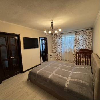 Продается Многокомнатная квартира, 62,3 м²