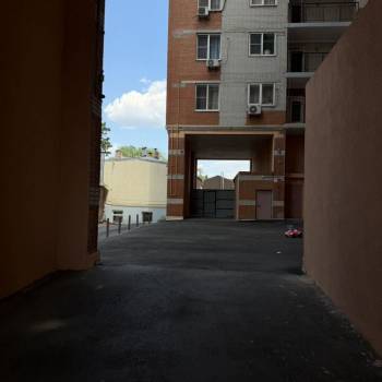 Продается 1-комнатная квартира, 42,6 м²