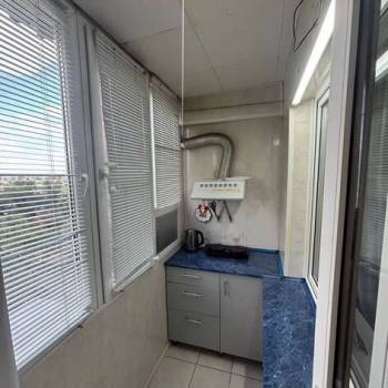 Продается 1-комнатная квартира, 18,3 м²
