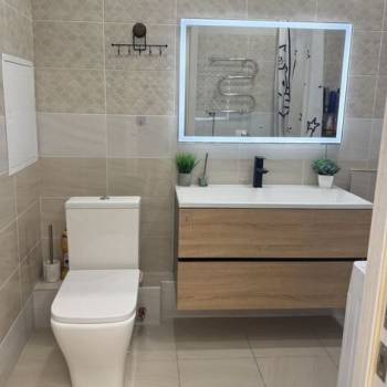 Продается Многокомнатная квартира, 77 м²