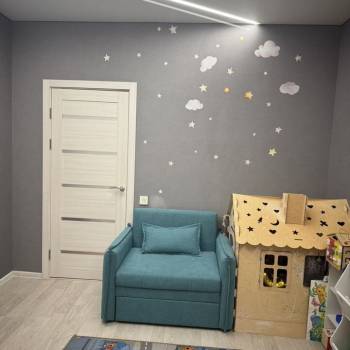 Продается Многокомнатная квартира, 77 м²
