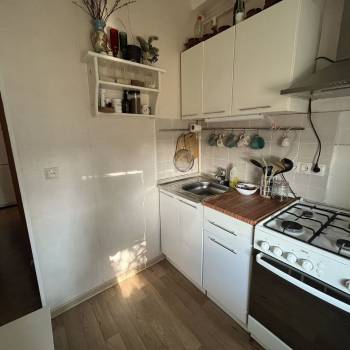 Продается 3-х комнатная квартира, 47 м²
