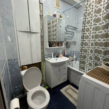 Продается 3-х комнатная квартира, 47 м²