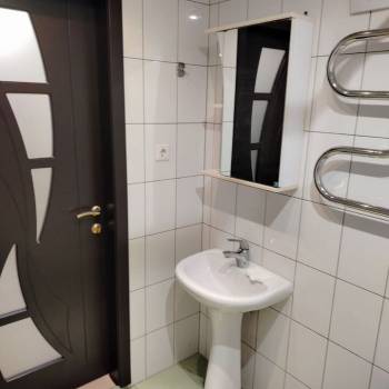 Сдается 2-х комнатная квартира, 65 м²