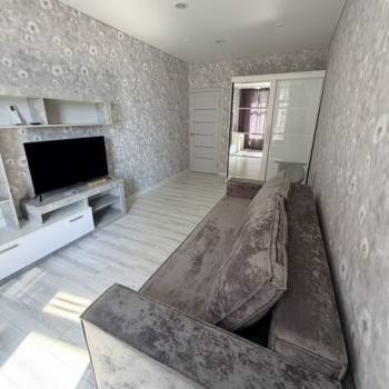 Сдается 1-комнатная квартира, 40 м²
