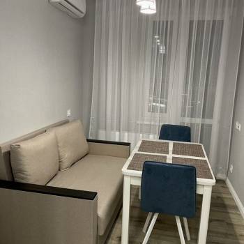 Сдается 2-х комнатная квартира, 57 м²